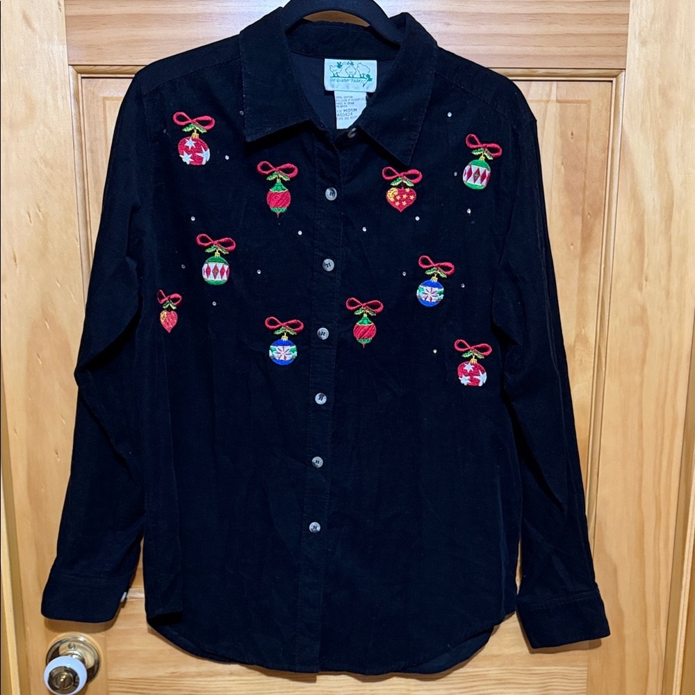 Quacker Factory Vintage Black Corduroy Embroidered Shirt with Christmas Ornament